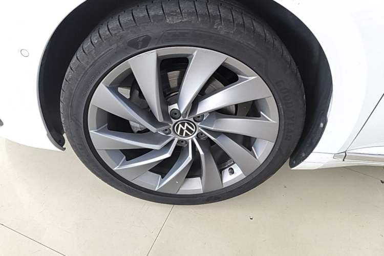 Used Volkswagen FAW-Volkswagen CC 2021 380TSI Brilliant Edition Left Front Wheel Hub