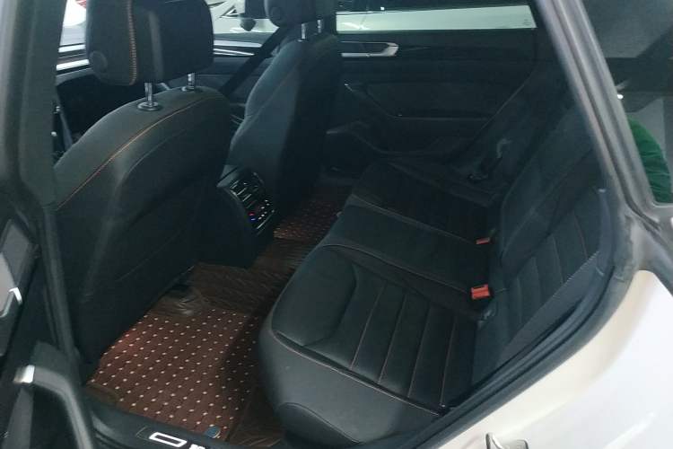 Used Volkswagen FAW-Volkswagen CC 2021 380TSI Striking Edition 30th Anniversary Model Left Rear Seat