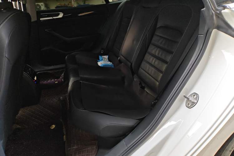Used Volkswagen FAW-Volkswagen CC 2021 380TSI Striking Edition Left Rear Seat