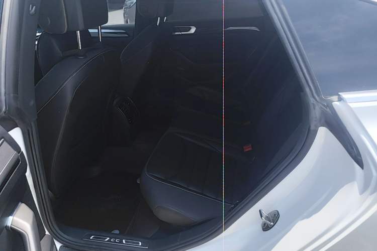 Used Volkswagen FAW-Volkswagen CC 2021 380TSI Striking Edition Left Rear Seat
