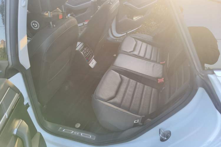 Used Volkswagen FAW-Volkswagen CC 2021 380TSI Striking Edition Left Rear Seat
