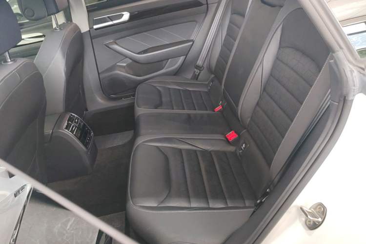 Used Volkswagen FAW-Volkswagen CC 2021 380TSI Striking Edition Left Rear Seat