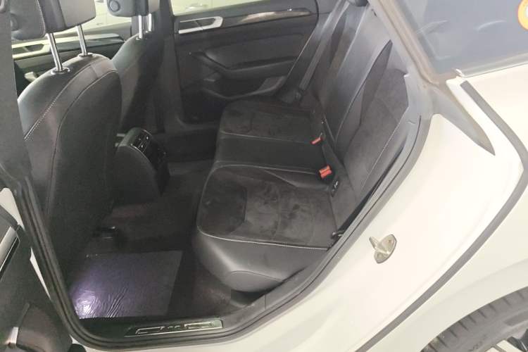 Used Volkswagen FAW-Volkswagen CC 2021 330TSI Ignite Edition Left Rear Seat