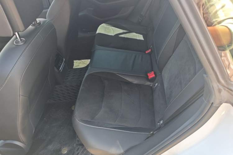Used Volkswagen FAW-Volkswagen CC 2021 330TSI Ignite Edition Left Rear Seat