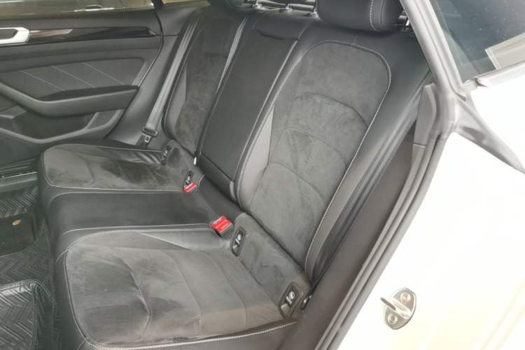 Used Volkswagen FAW-Volkswagen CC 2021 330TSI Ignite Edition Left Rear Seat