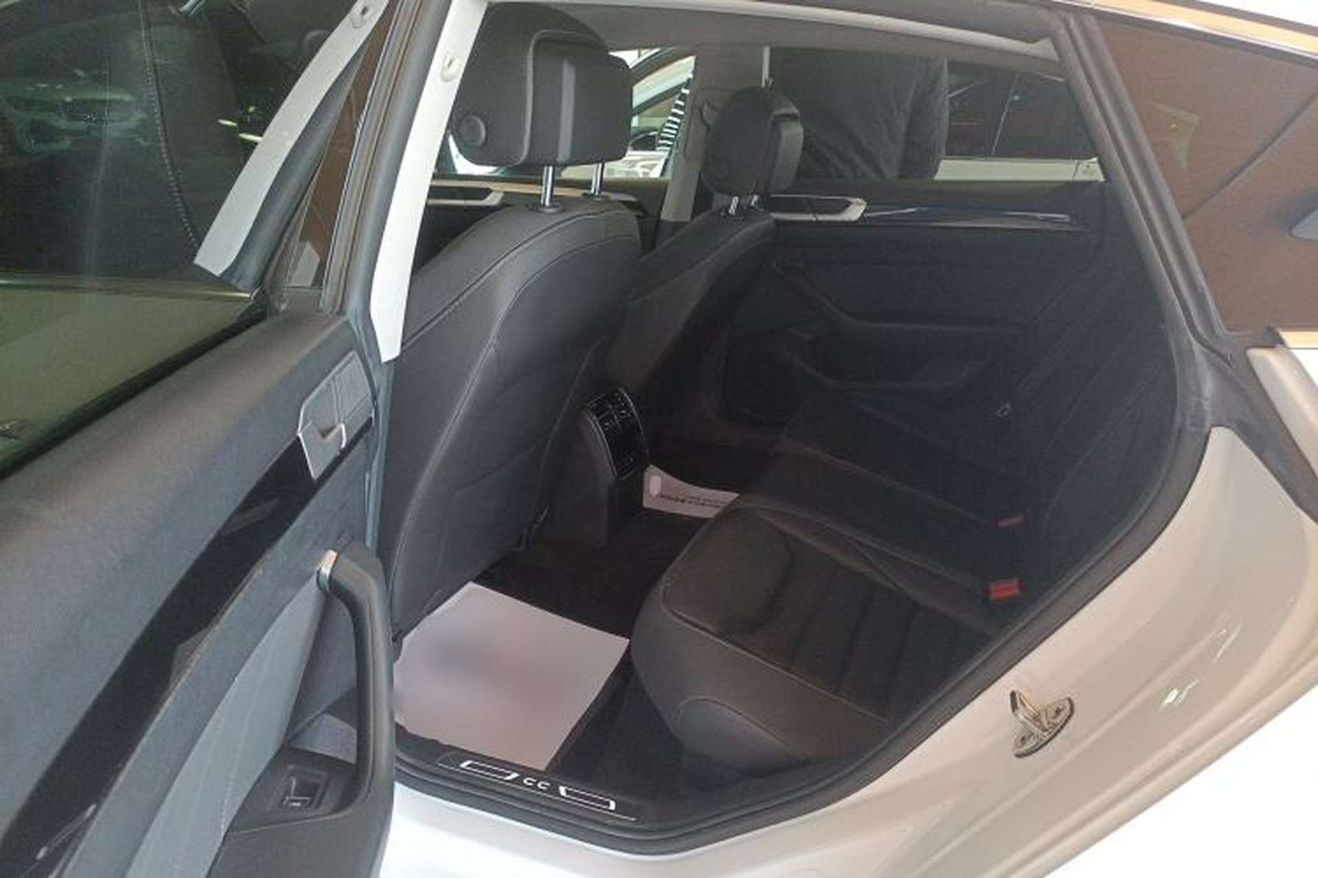 Used Volkswagen FAW-Volkswagen CC 2021 380TSI Striking Edition Left Rear Seat