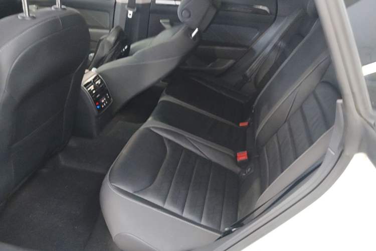 Used Volkswagen FAW-Volkswagen CC 2021 380TSI Striking Edition Left Rear Seat