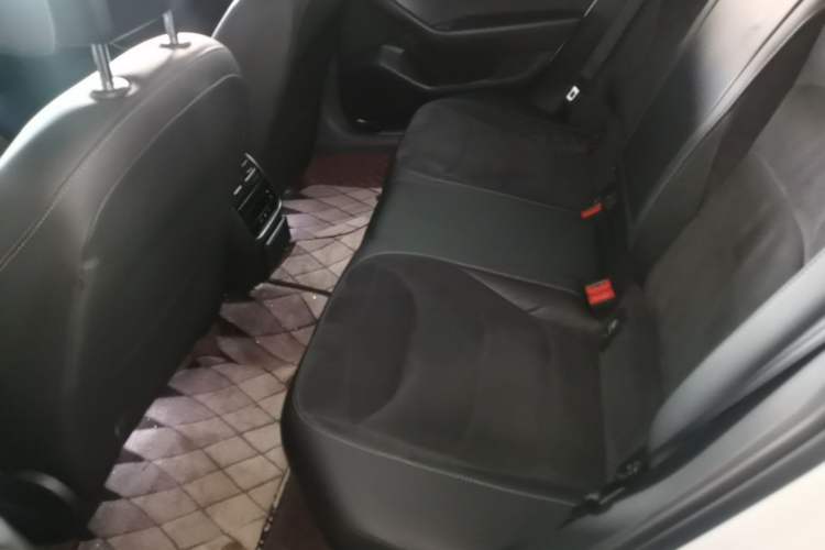 Used Volkswagen FAW-Volkswagen CC 2021 330TSI Ignite Edition Left Rear Seat