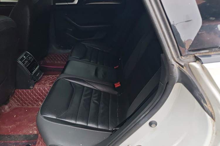 Used Volkswagen FAW-Volkswagen CC 2021 380TSI Striking Edition Left Rear Seat