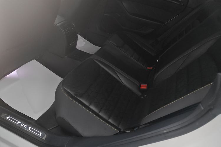 Used Volkswagen FAW-Volkswagen CC 2021 380TSI Striking Edition Left Rear Seat