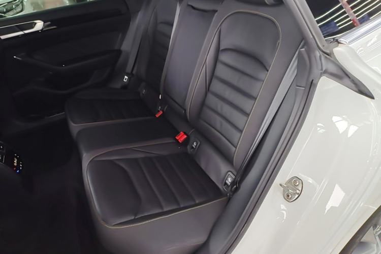 Used Volkswagen FAW-Volkswagen CC 2021 380TSI Striking Edition Left Rear Seat