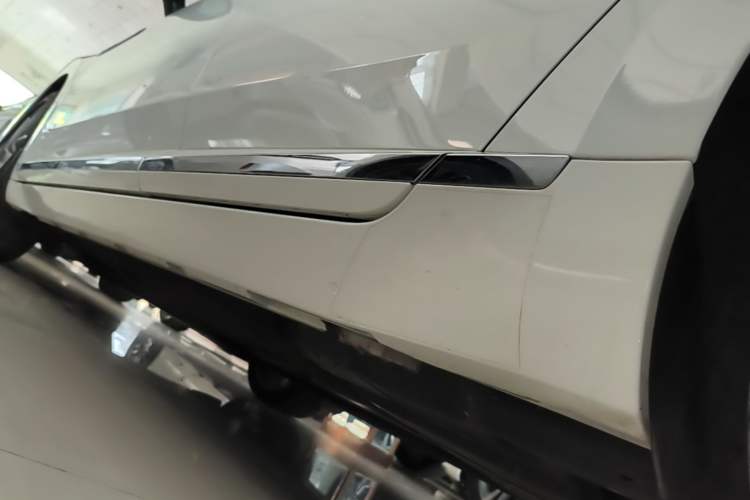 Used Volkswagen FAW-Volkswagen CC 2021 380TSI Striking Edition Left Side Sill