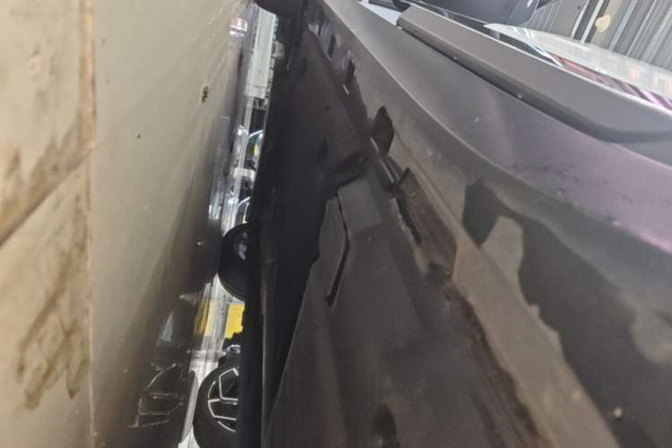 Used Volkswagen FAW-Volkswagen CC 2021 Estate Car 380TSI Vizion Edition Left Side Sill