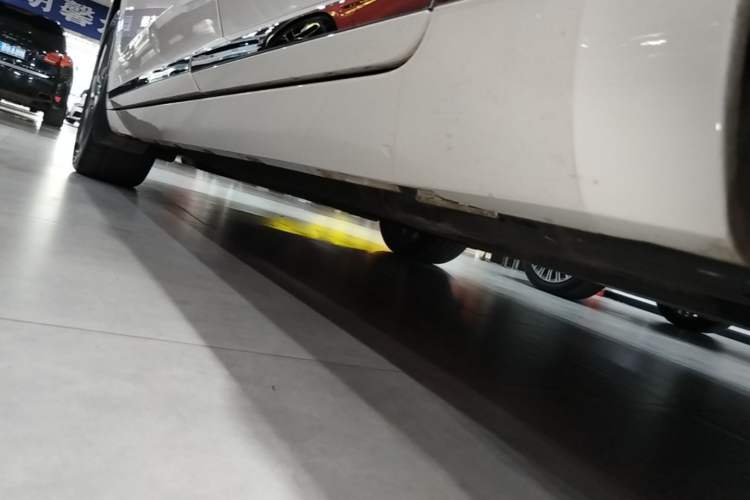 Used Volkswagen FAW-Volkswagen CC 2021 380TSI Brilliant Edition Left Side Sill