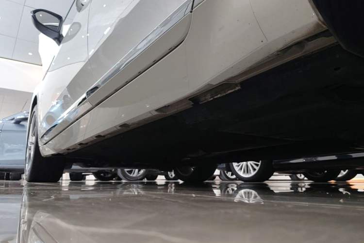 Used Volkswagen FAW-Volkswagen CC 2021 380TSI Striking Edition Left Side Sill