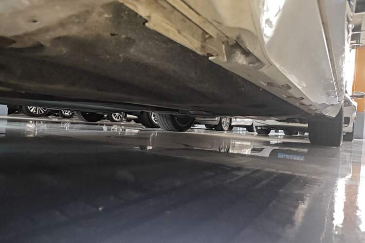 Used Volkswagen FAW-Volkswagen CC 2021 380TSI Brilliant Edition Left Side Sill