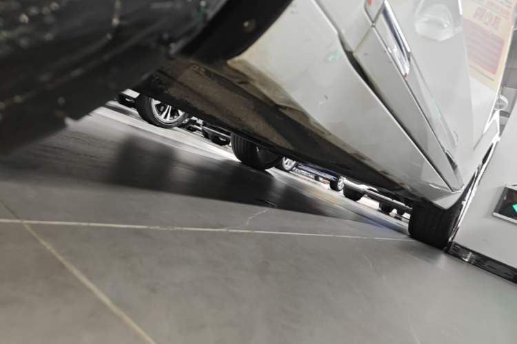 Used Volkswagen FAW-Volkswagen CC 2021 380TSI Striking Edition Left Side Sill