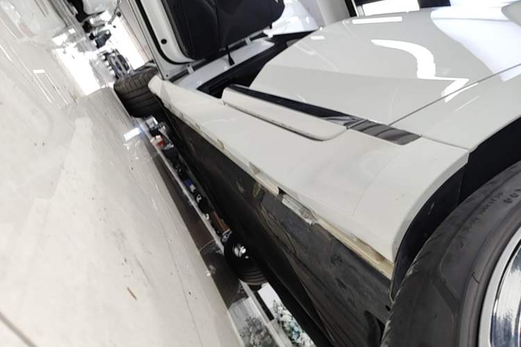 Used Volkswagen FAW-Volkswagen CC 2021 380TSI Striking Edition Left Side Sill