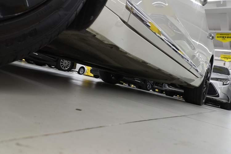 Used Volkswagen FAW-Volkswagen CC 2021 380TSI Striking Edition Left Side Sill