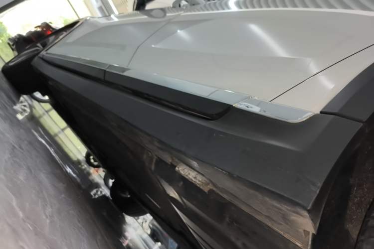 Used Volkswagen FAW-Volkswagen CC 2021 Estate Car 330TSI Hunter Vision Edition Left Side Sill