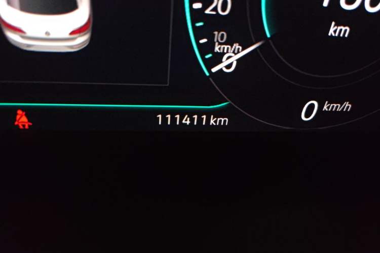 Used Volkswagen FAW-Volkswagen CC 2021 380TSI Striking Edition Odometer Close Up