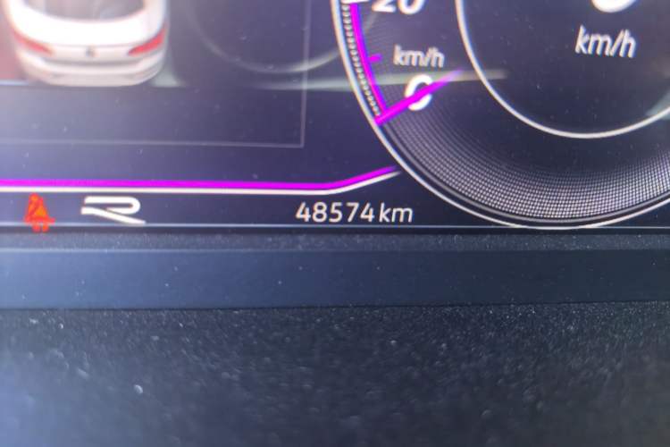 Used Volkswagen FAW-Volkswagen CC 2021 380TSI Striking Edition Odometer Close Up
