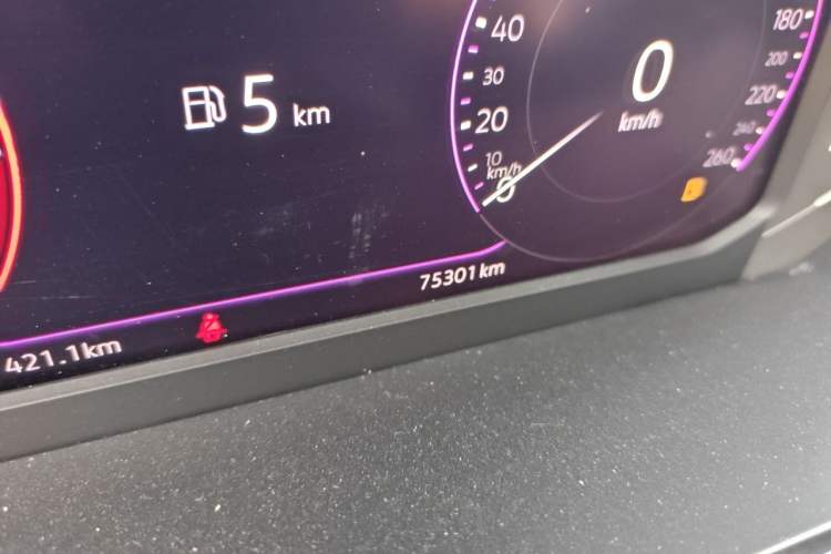 Used Volkswagen FAW-Volkswagen CC 2021 Estate Car 330TSI Hunter Vision Edition Odometer Close Up