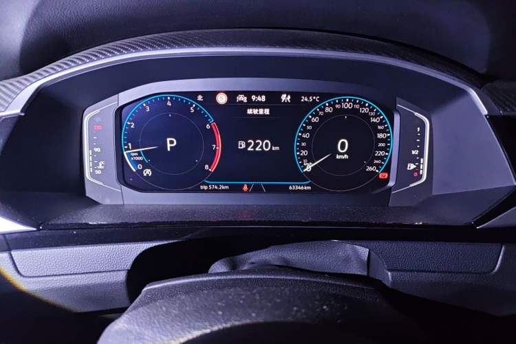Used Volkswagen FAW-Volkswagen CC 2021 380TSI Brilliant Edition Odometer Close Up