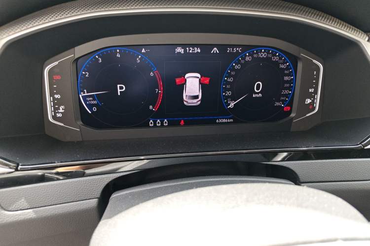 Used Volkswagen FAW-Volkswagen CC 2021 Estate Car 380TSI Vizion Edition Odometer Close Up
