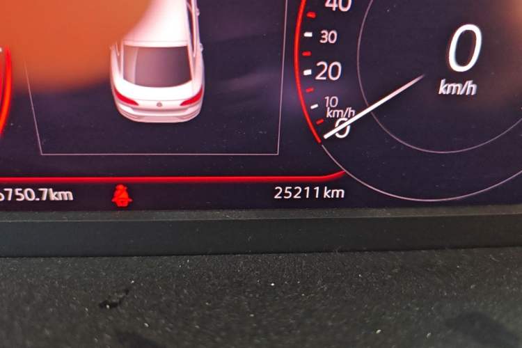 Used Volkswagen FAW-Volkswagen CC 2021 380TSI Striking Edition Odometer Close Up
