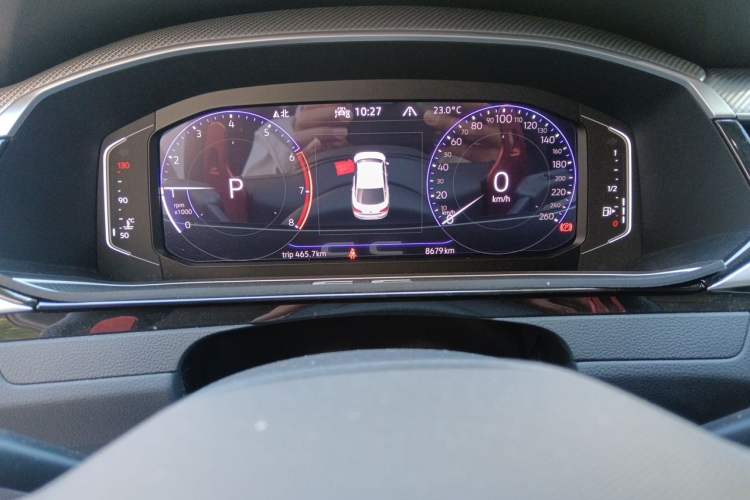 Used Volkswagen FAW-Volkswagen CC 2021 380TSI Striking Edition Odometer Close Up