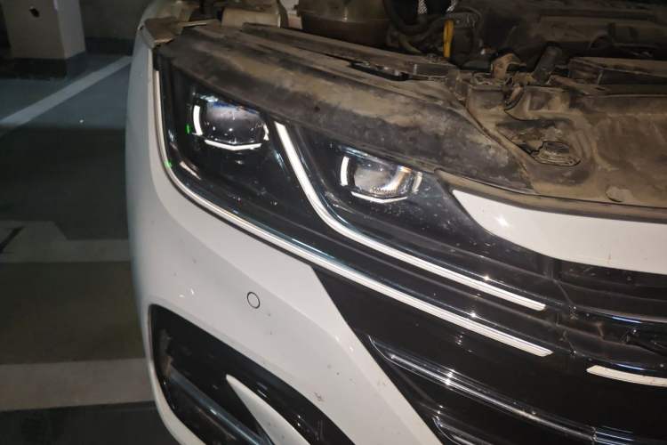 Used Volkswagen FAW-Volkswagen CC 2021 380TSI Striking Edition Right Front Headlight