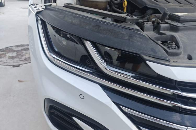 Used Volkswagen FAW-Volkswagen CC 2021 330TSI Ignite Edition Right Front Headlight