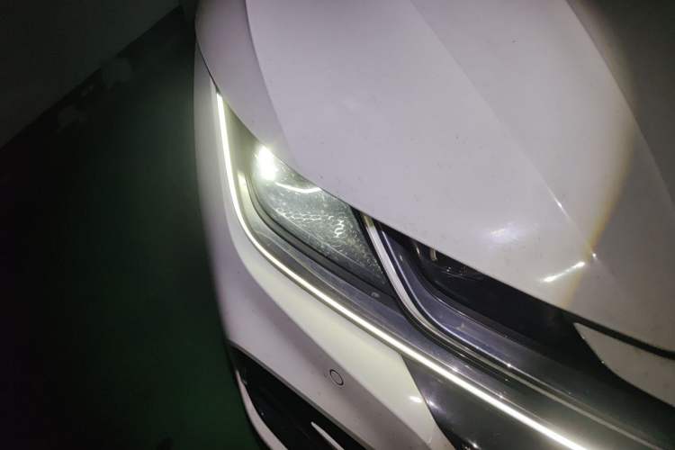 Used Volkswagen FAW-Volkswagen CC 2021 380TSI Striking Edition Right Front Headlight