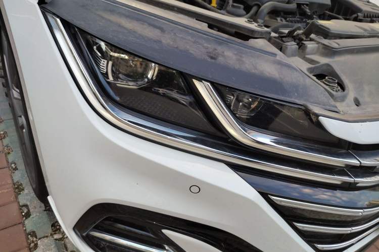 Used Volkswagen FAW-Volkswagen CC 2021 380TSI Striking Edition Right Front Headlight