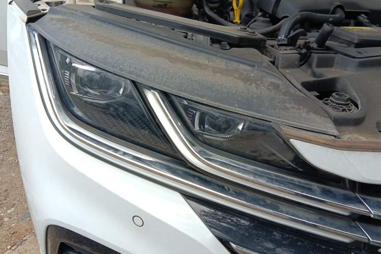 Used Volkswagen FAW-Volkswagen CC 2021 380TSI Striking Edition 30th Anniversary Model Right Front Headlight