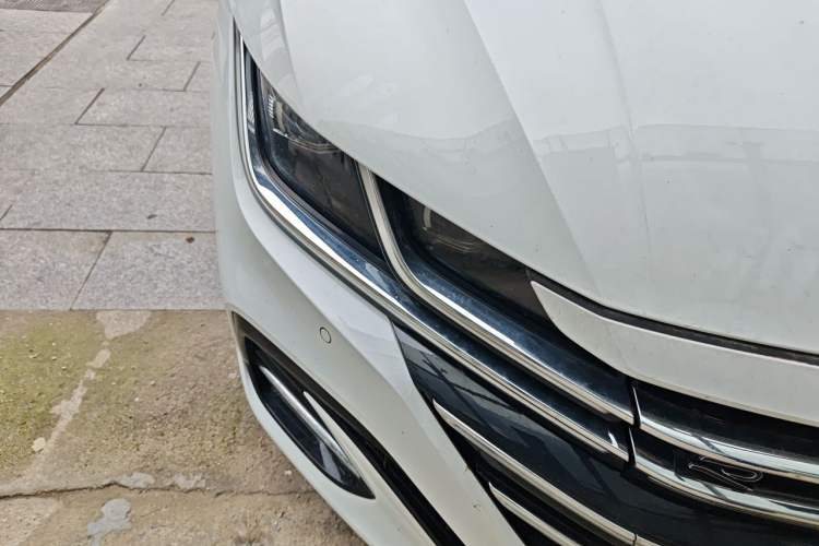 Used Volkswagen FAW-Volkswagen CC 2021 380TSI Striking Edition Right Front Headlight