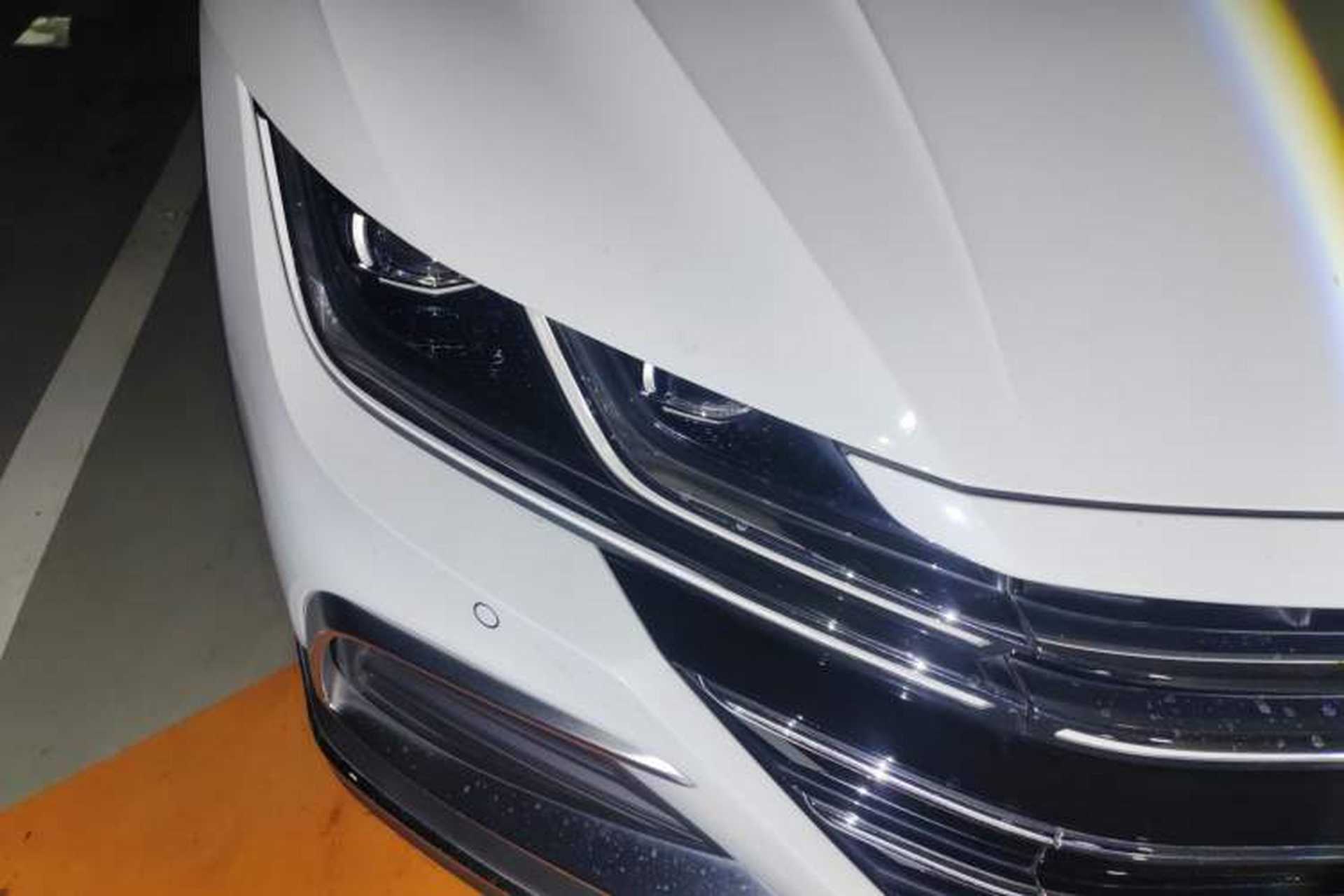 Used Volkswagen FAW-Volkswagen CC 2021 Estate Car 380TSI Vizion Edition Right Front Headlight