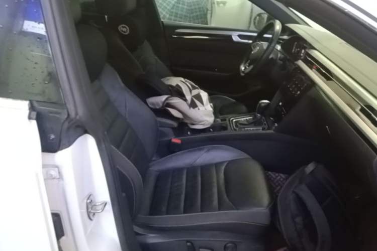 Used Volkswagen FAW-Volkswagen CC 2021 380TSI Striking Edition Right Front Seat