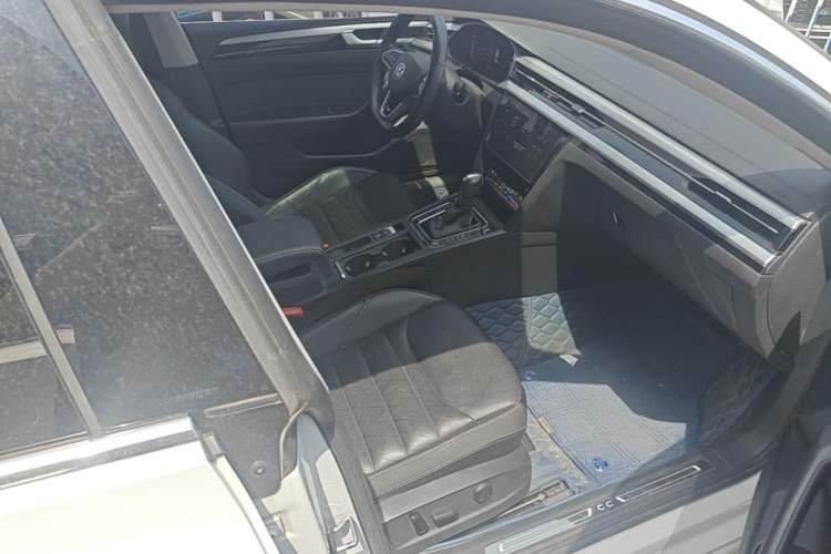 Used Volkswagen FAW-Volkswagen CC 2021 380TSI Striking Edition Right Front Seat