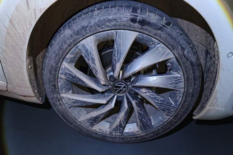 Used Volkswagen FAW-Volkswagen CC 2021 380TSI Brilliant Edition Right Front Wheel Hub