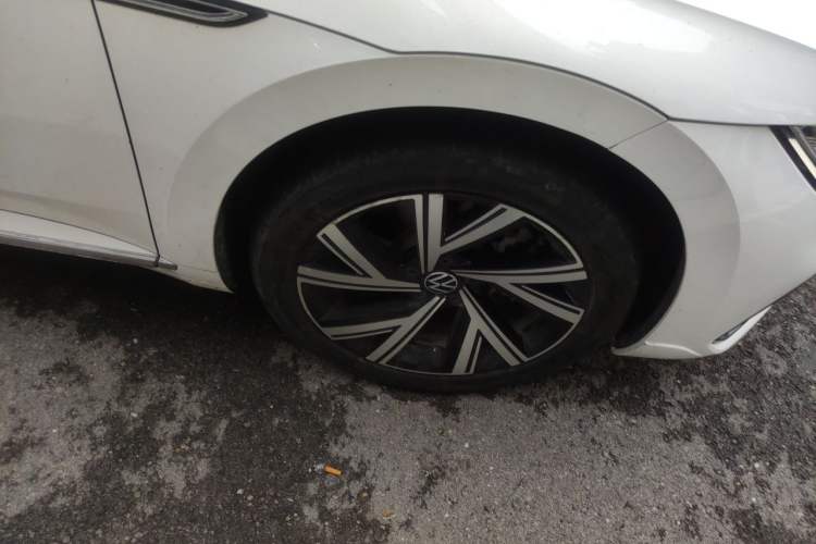 Used Volkswagen FAW-Volkswagen CC 2021 330TSI Ignite Edition Right Front Wheel Hub
