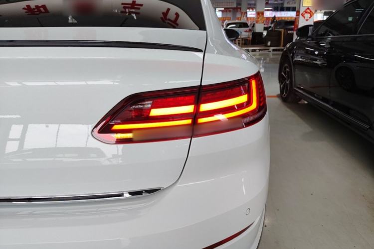 Used Volkswagen FAW-Volkswagen CC 2021 380TSI Striking Edition Right Rear Taillight