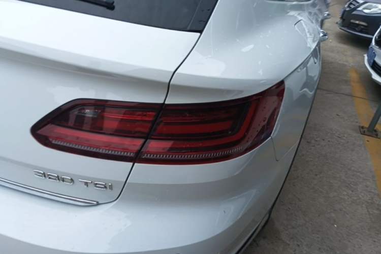 Used Volkswagen FAW-Volkswagen CC 2021 Estate Car 380TSI Vizion Edition Right Rear Taillight