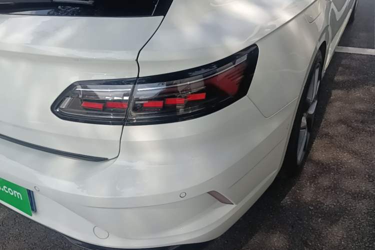 Used Volkswagen FAW-Volkswagen CC 2021 Estate Car 380TSI Vizion Edition Right Rear Taillight