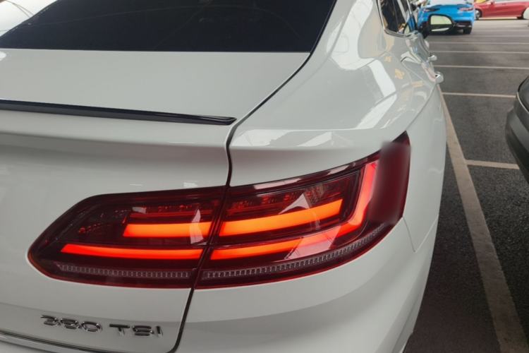 Used Volkswagen FAW-Volkswagen CC 2021 380TSI Striking Edition Right Rear Taillight