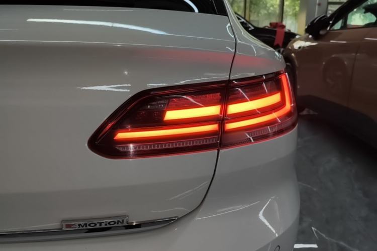 Used Volkswagen FAW-Volkswagen CC 2021 Estate Car 330TSI Hunter Vision Edition Right Rear Taillight