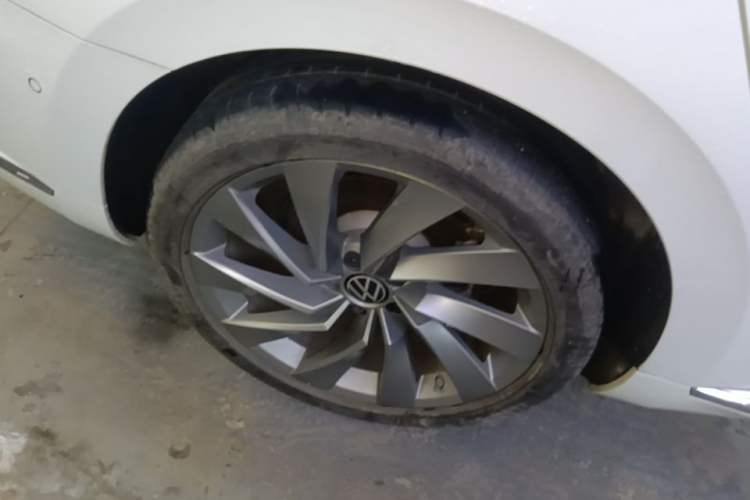 Used Volkswagen FAW-Volkswagen CC 2021 380TSI Striking Edition Right Rear Wheel Hub