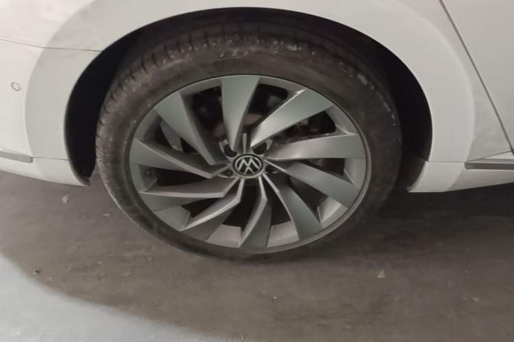 Used Volkswagen FAW-Volkswagen CC 2021 380TSI Striking Edition Right Rear Wheel Hub