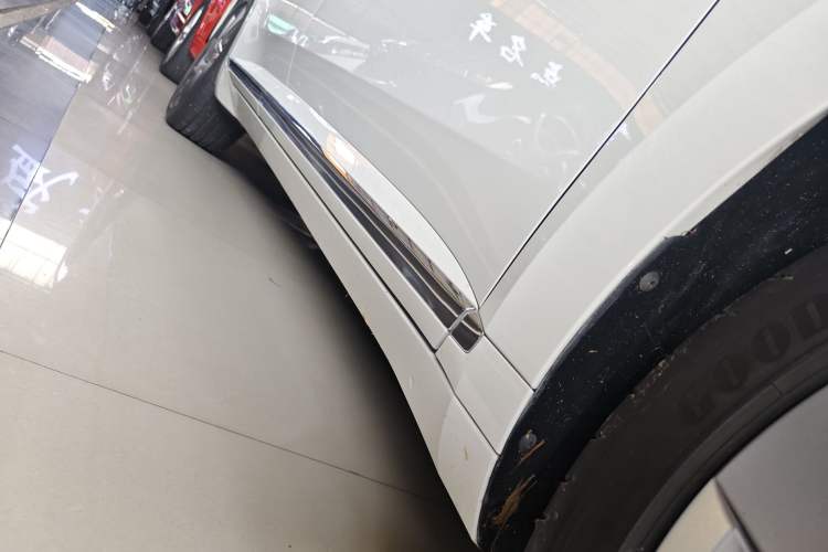 Used Volkswagen FAW-Volkswagen CC 2021 380TSI Striking Edition Right Side Sill